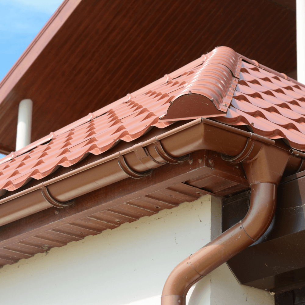 Travaux de zinguerie et pose de gouttières